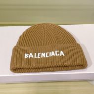 Balenciaga Logo Knitted Hat In Brown