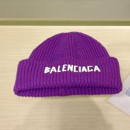 Balenciaga Logo Knitted Hat In Purple